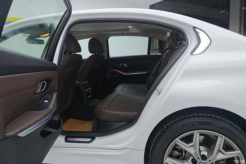 BMW i3, 2023 11