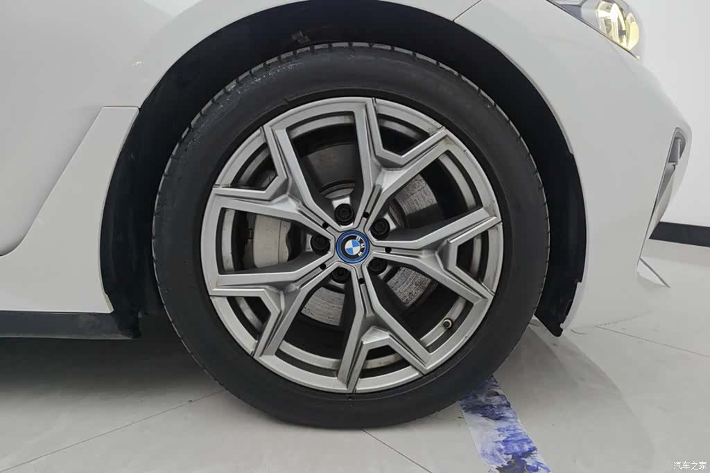 BMW i3, 2023 6