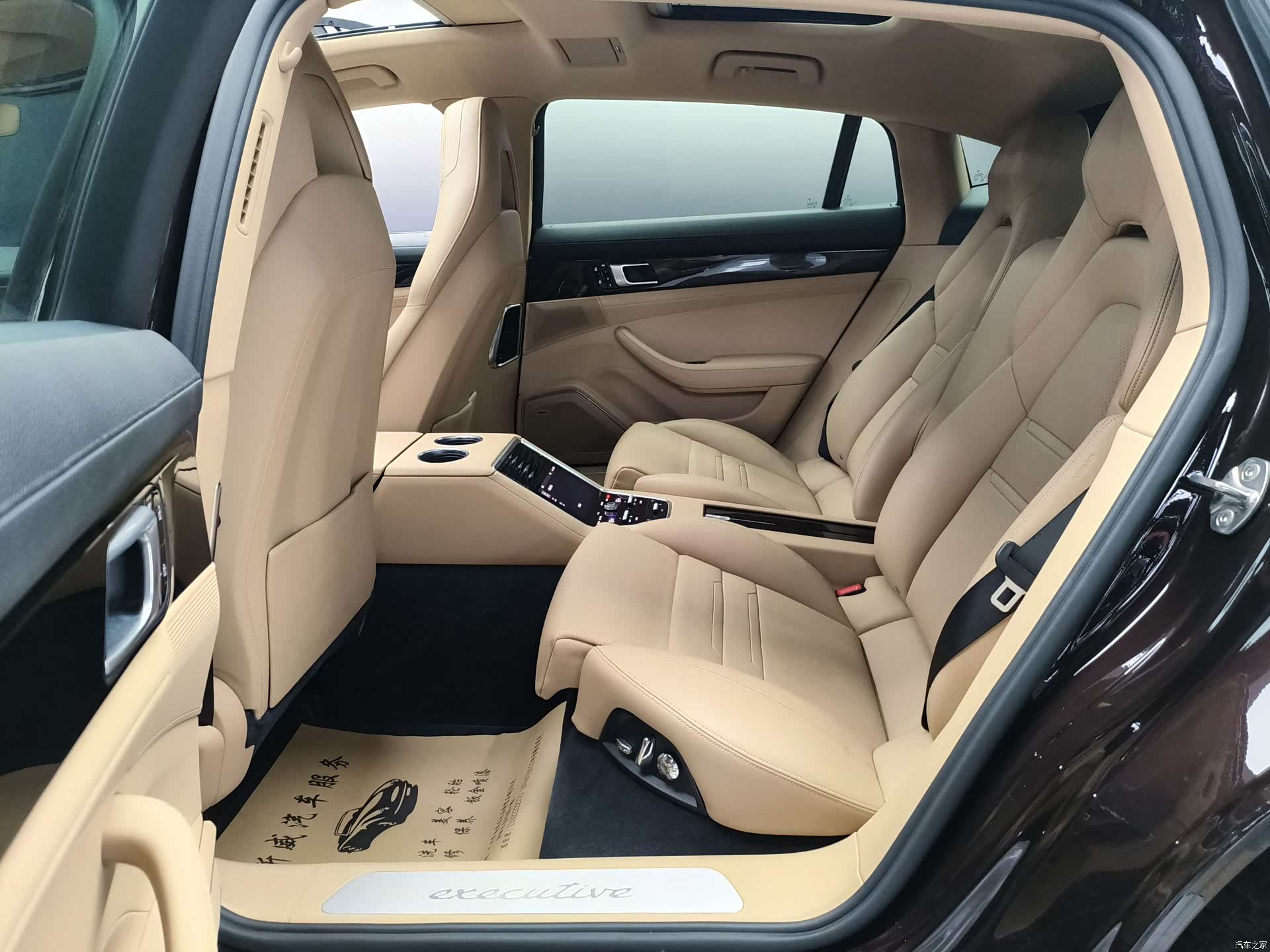 Porsche Panamera, 2019 4
