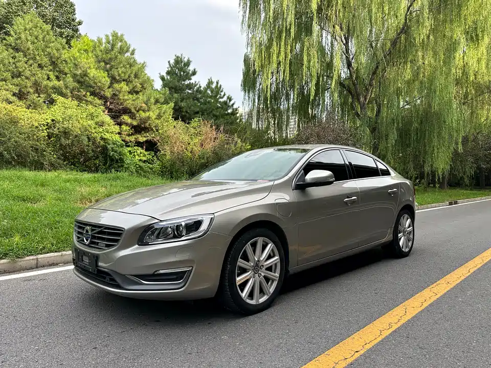 Volvo S60