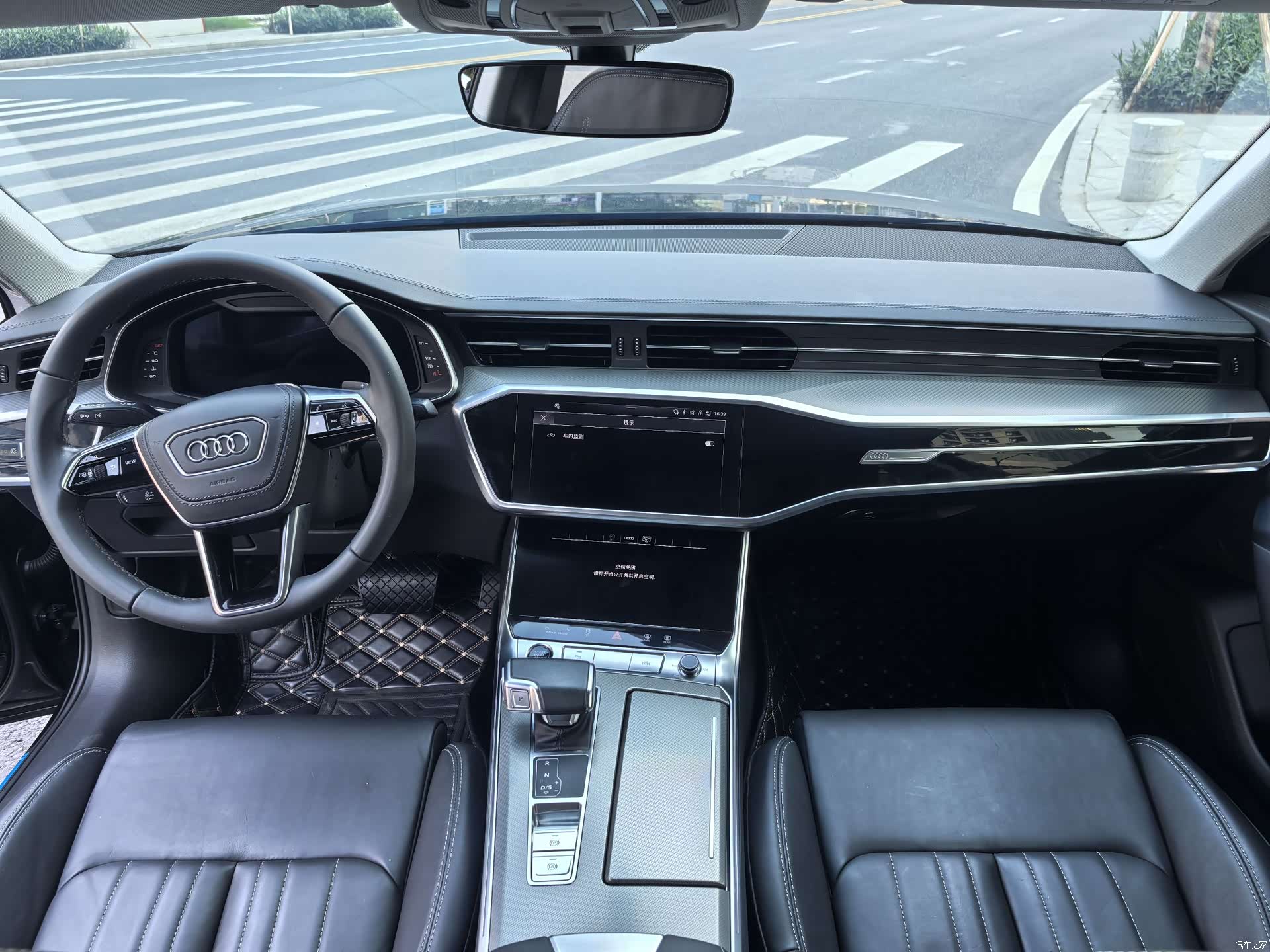 Audi A6L, 2022 все фото