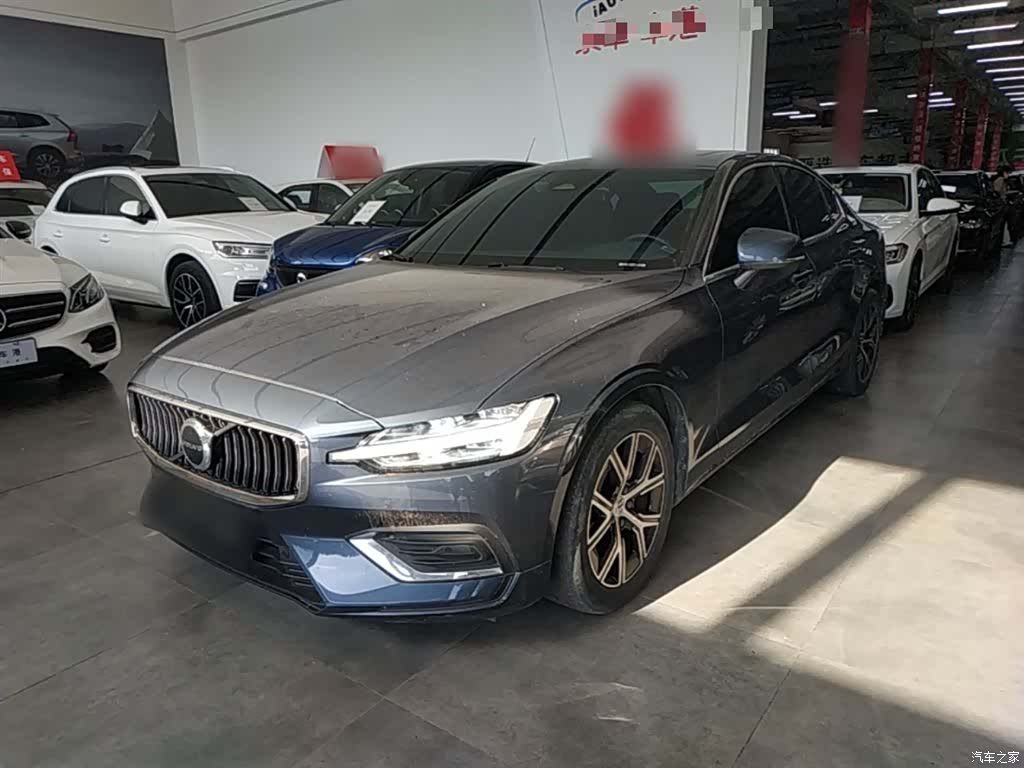 Volvo S60, 2023 2