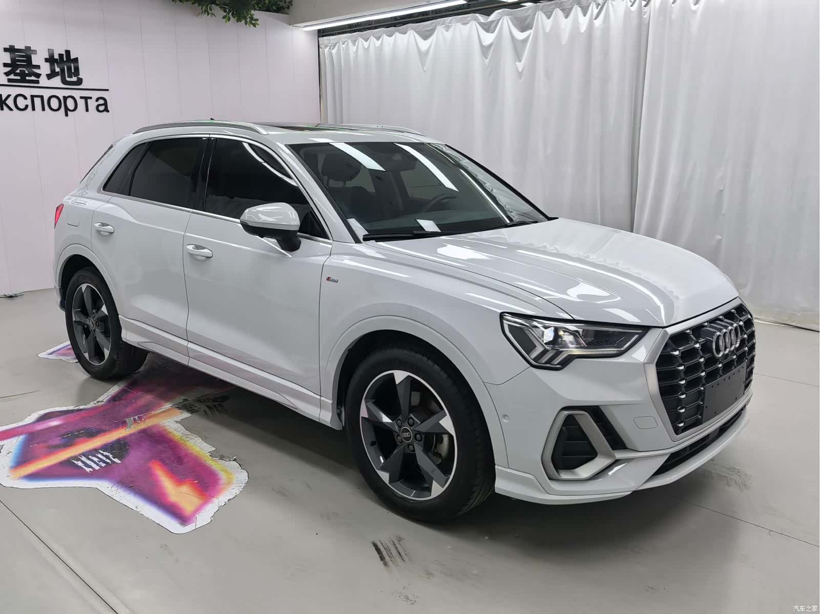 Audi Q3, 2022 3
