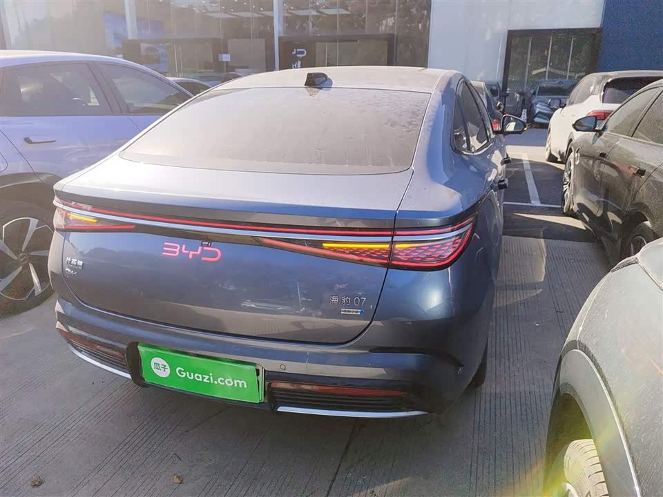 BYD Seal 07 DM-i