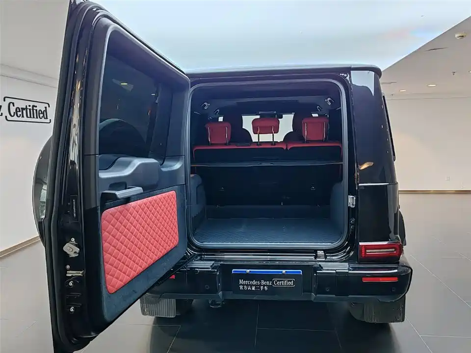 Mercedes-Benz G-class