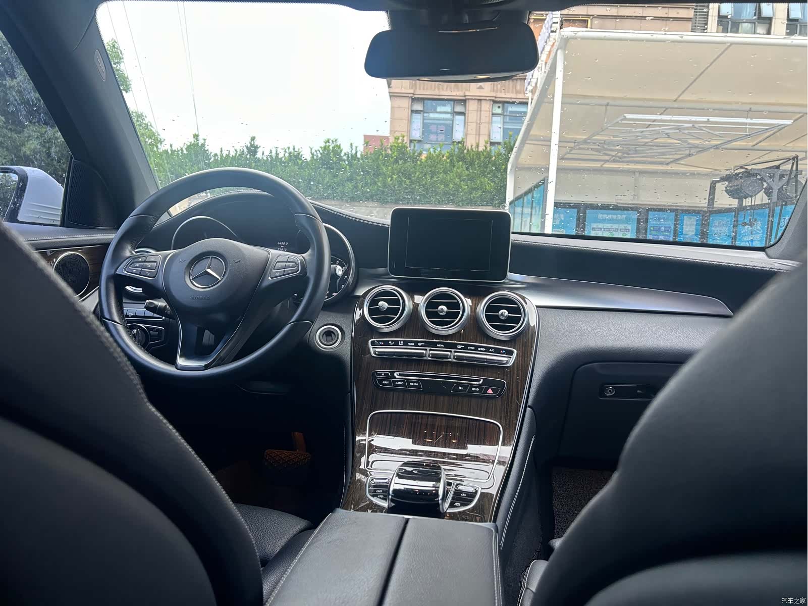 Mercedes-Benz GLC, 2016 11