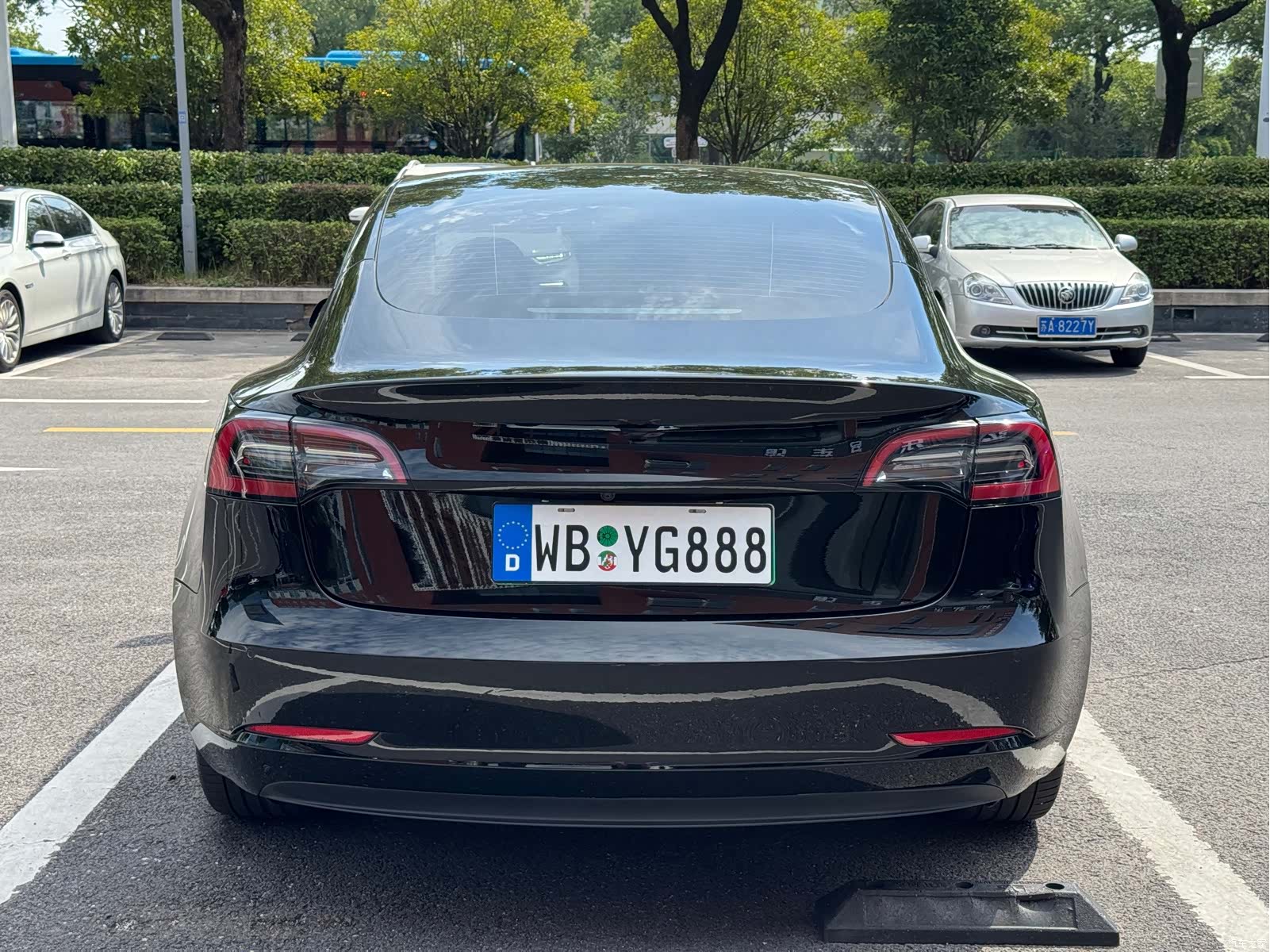 Tesla Model 3, 2023 4
