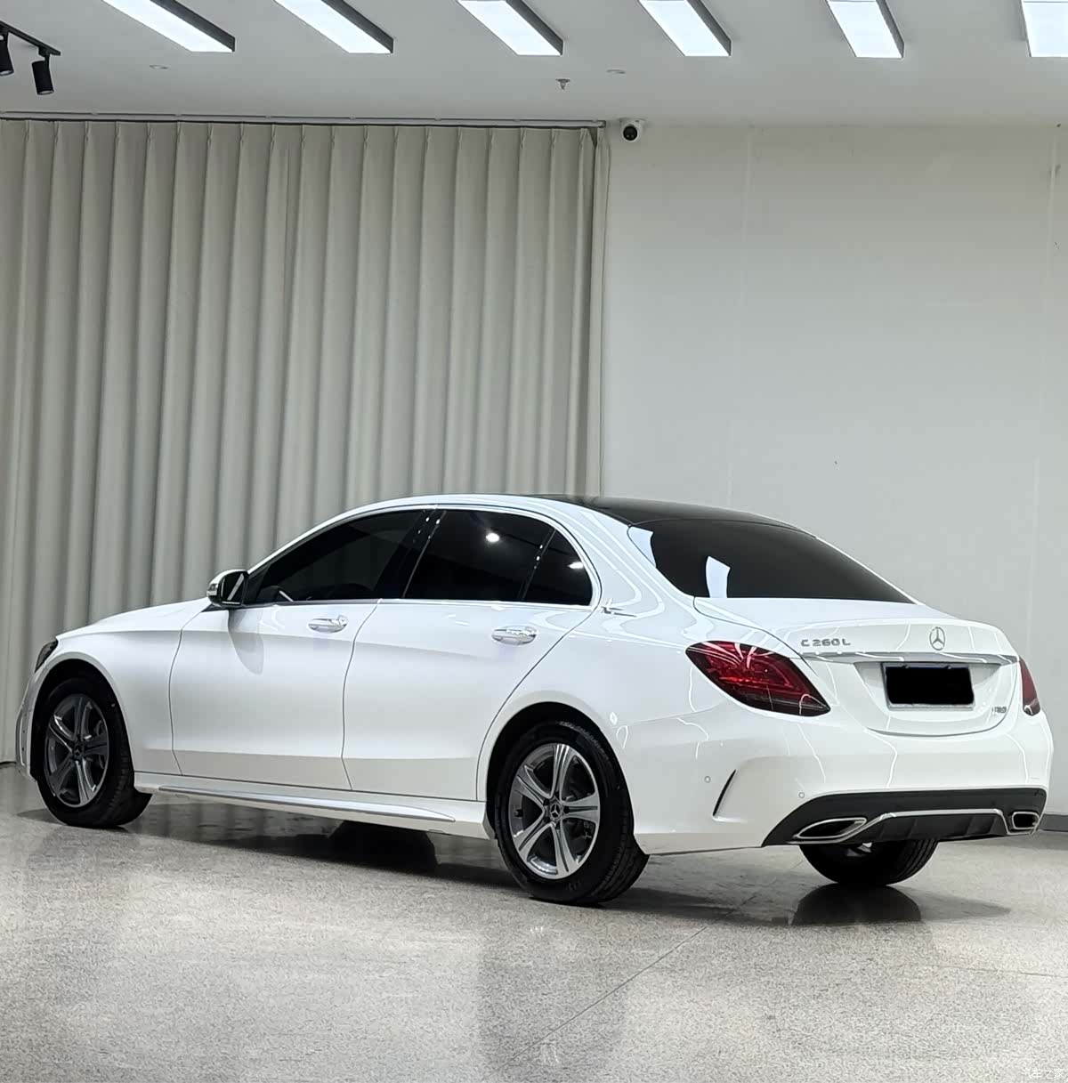 Mercedes-Benz C-Class, 2019 4