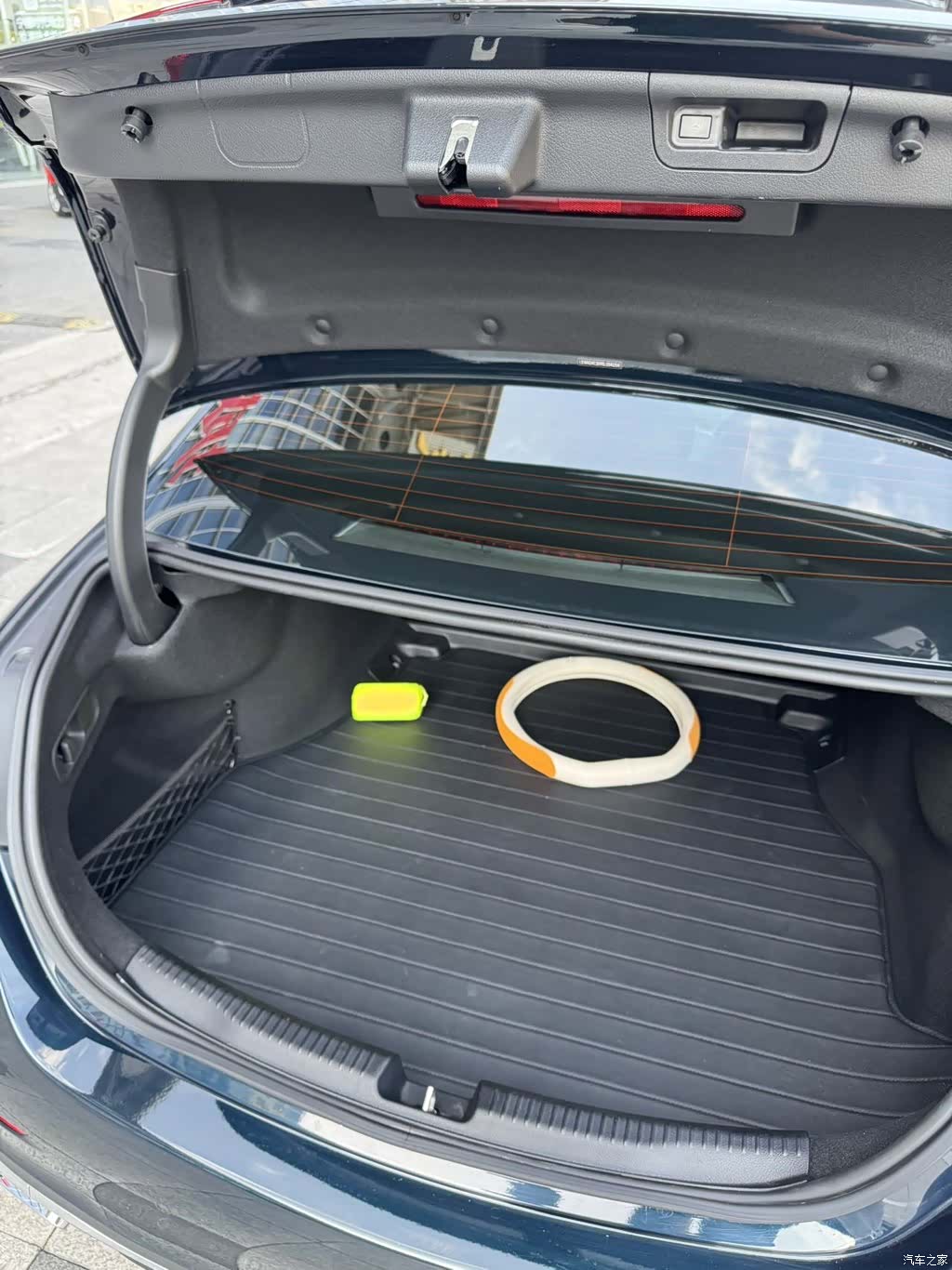 Mercedes-Benz C-Class, 2024 12