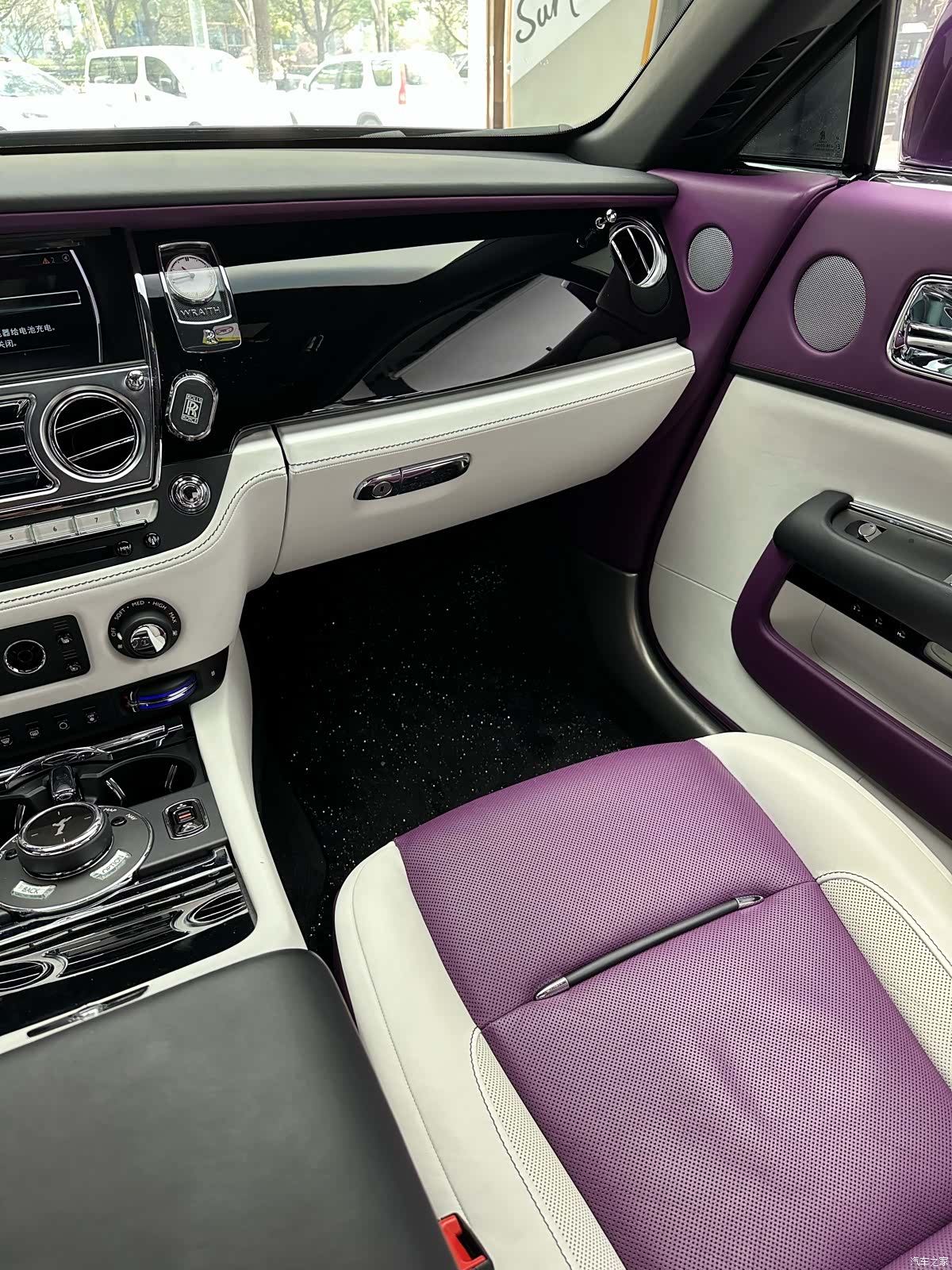 Rolls-Royce Wraith, 2020 20