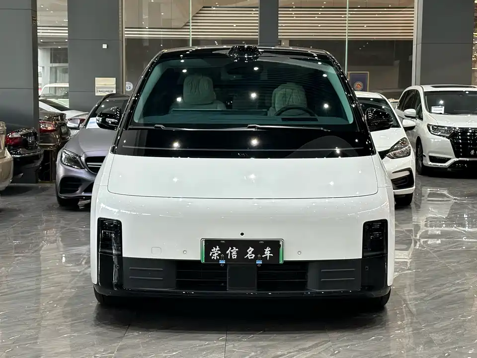 Li Auto Ideal MEGA