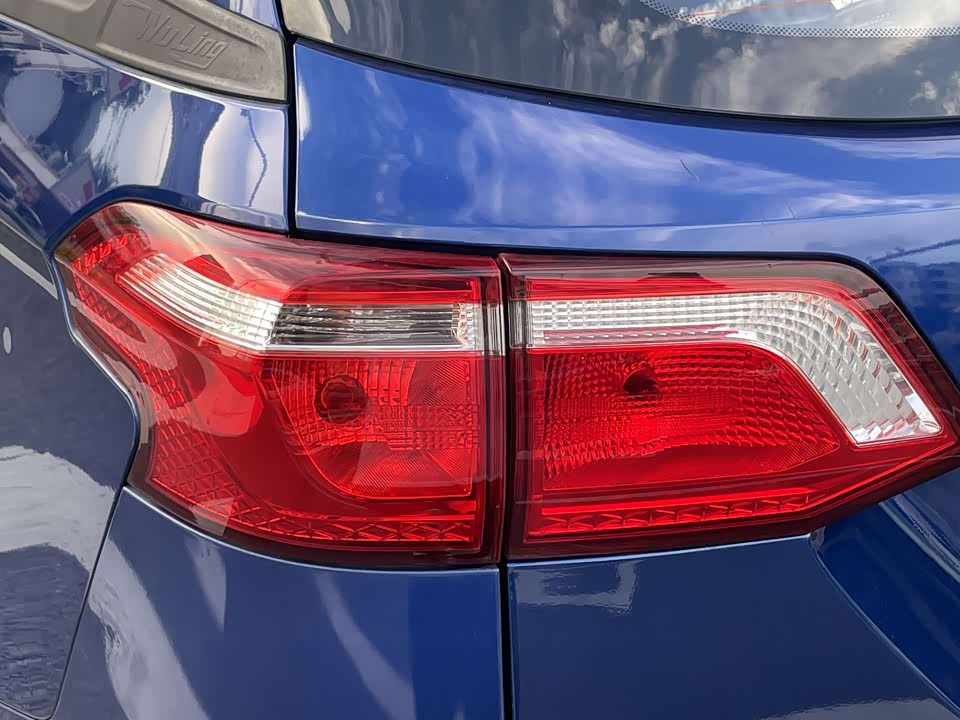 Wuling Wuling Hongguang S3