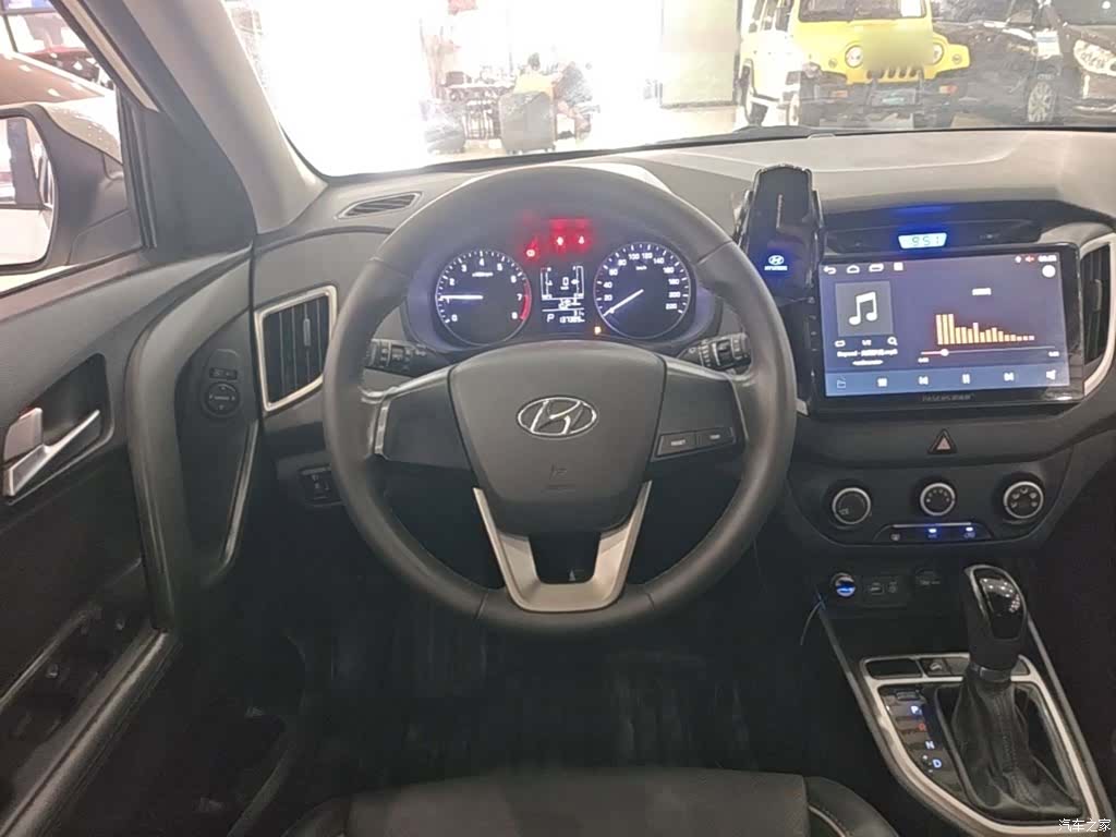 Hyundai ix25, 2016 11