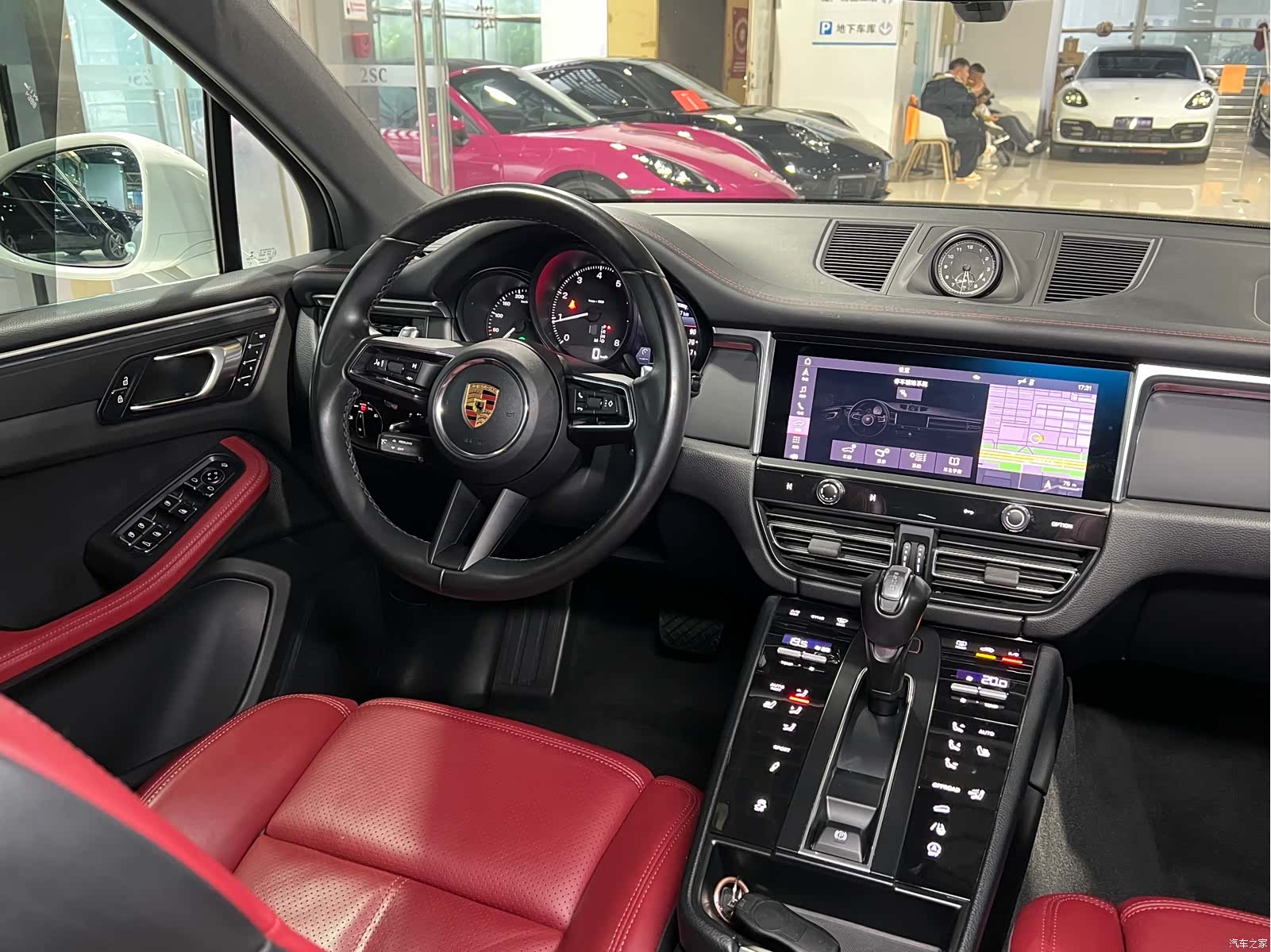 Porsche Macan, 2023 23