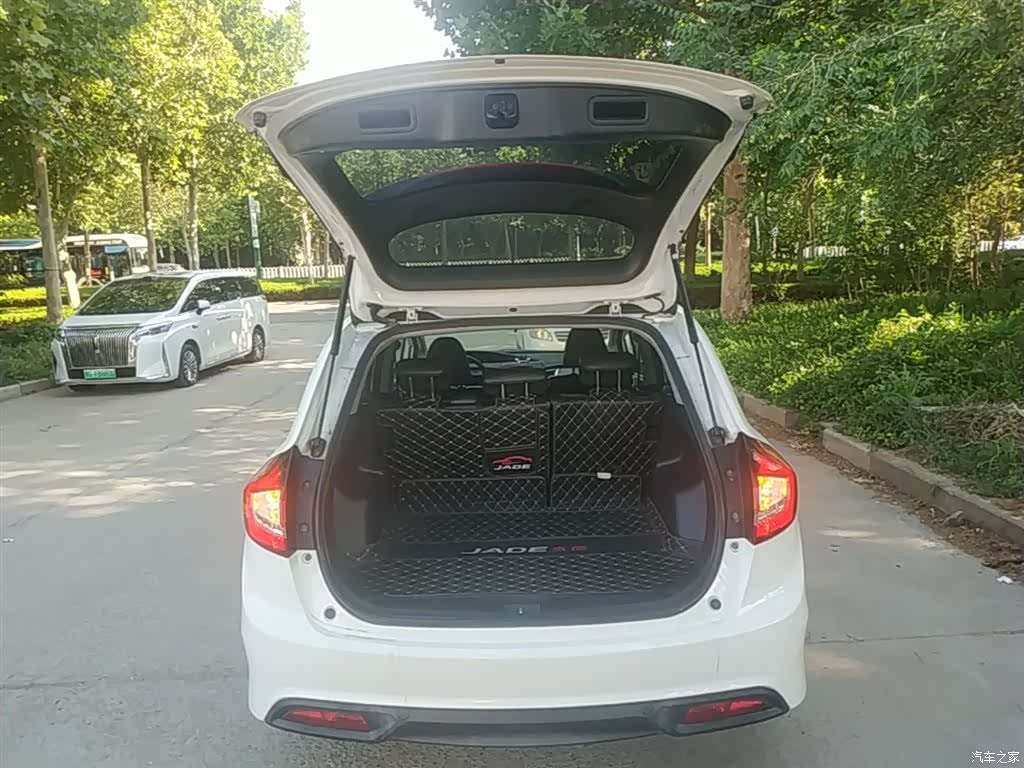 Honda Jade, 2015 19