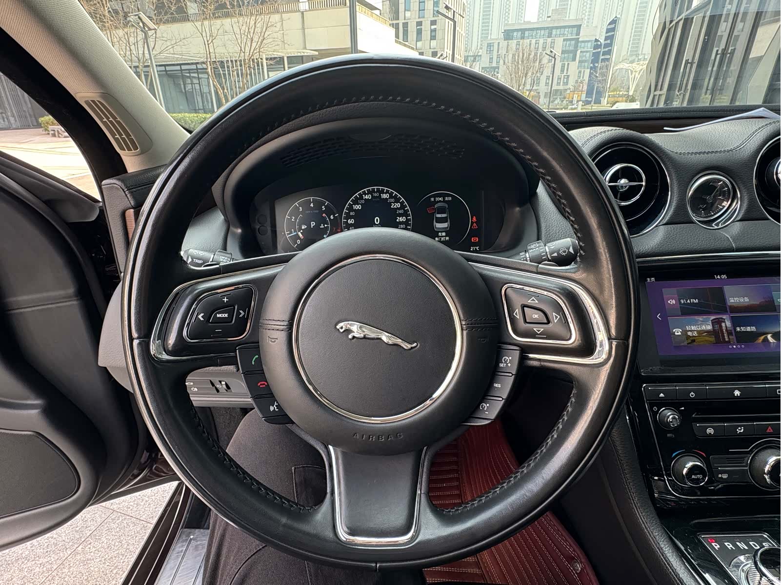 Jaguar XJ, 2018 15