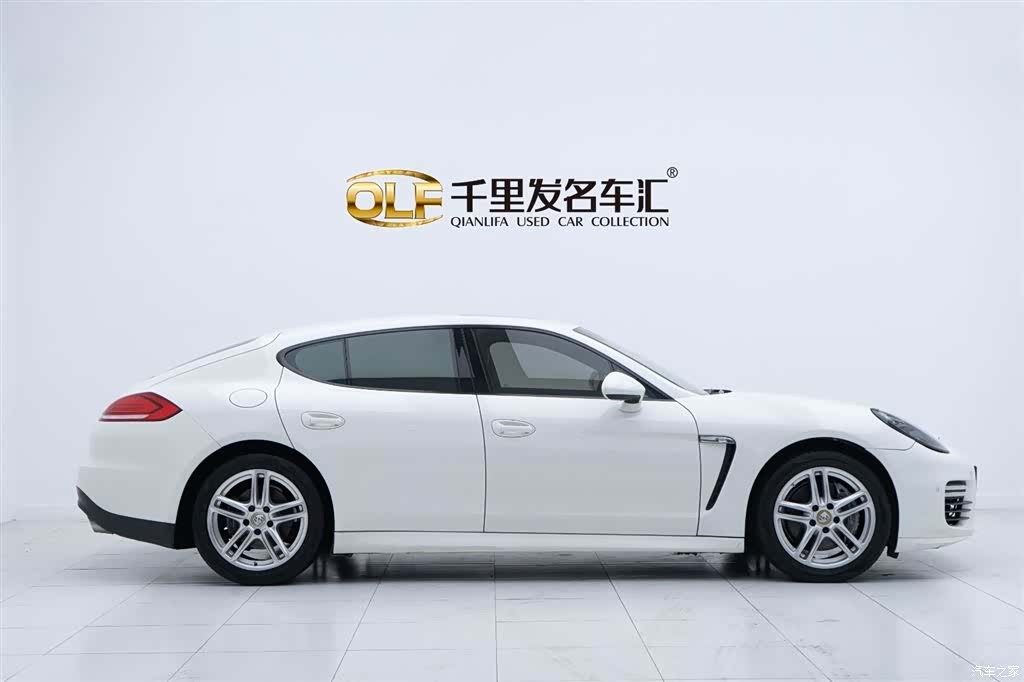 Porsche Panamera, 2012 8
