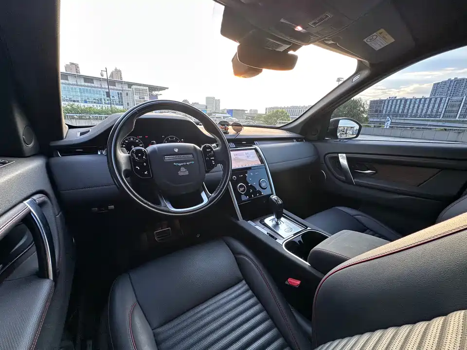 Land Rover Discover sports