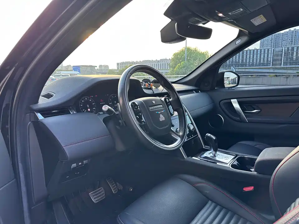 Land Rover Discover sports