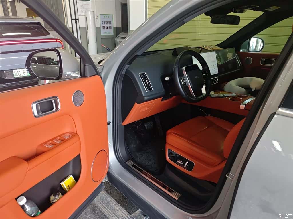 Li Auto L9, 2023 14