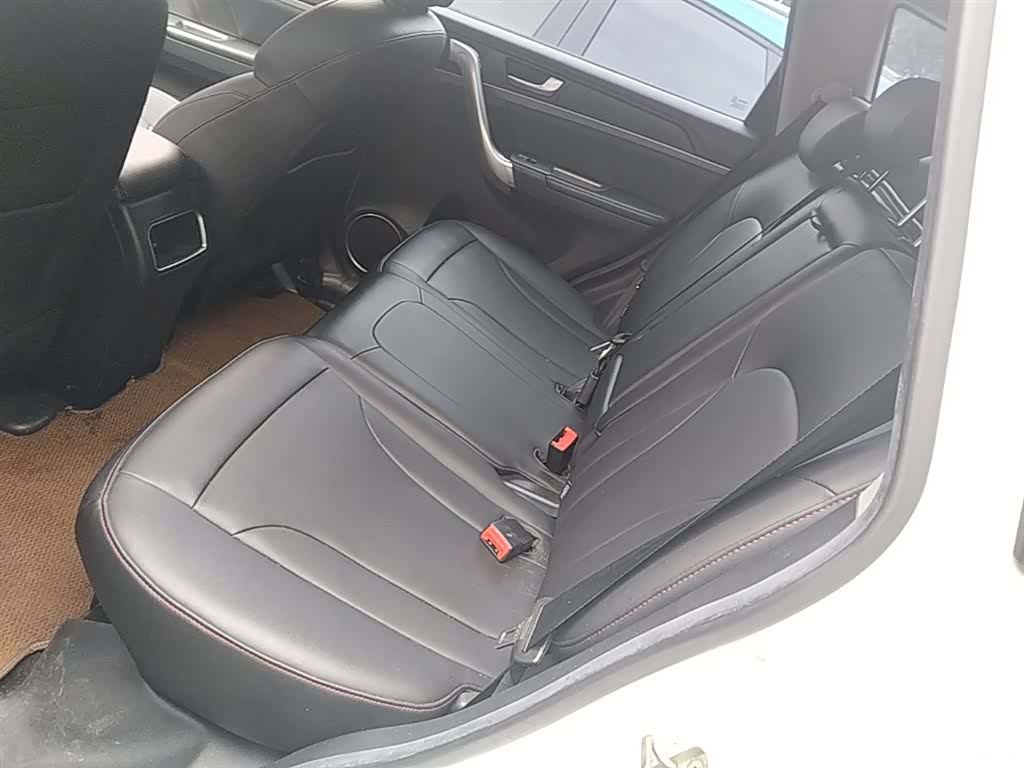 Haval M6, 2018 17