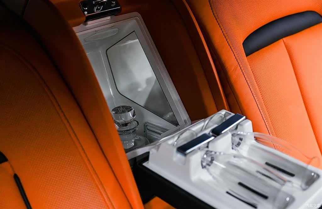 Rolls-Royce Cullinan, 2021 22