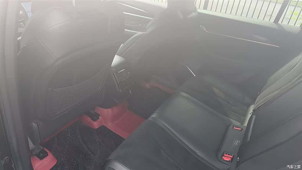 Geely Xingyue L, 2023 3