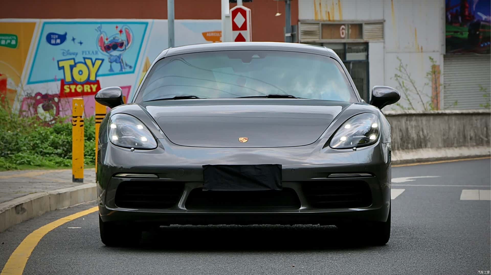 Porsche Cayman, 2019 2