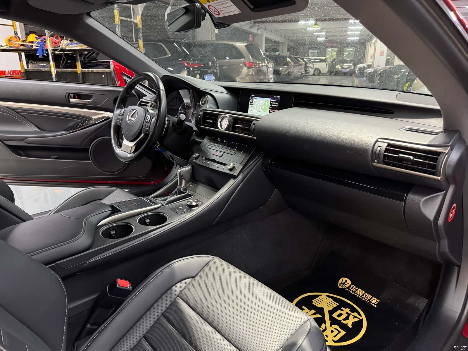Lexus RC, 2018 11