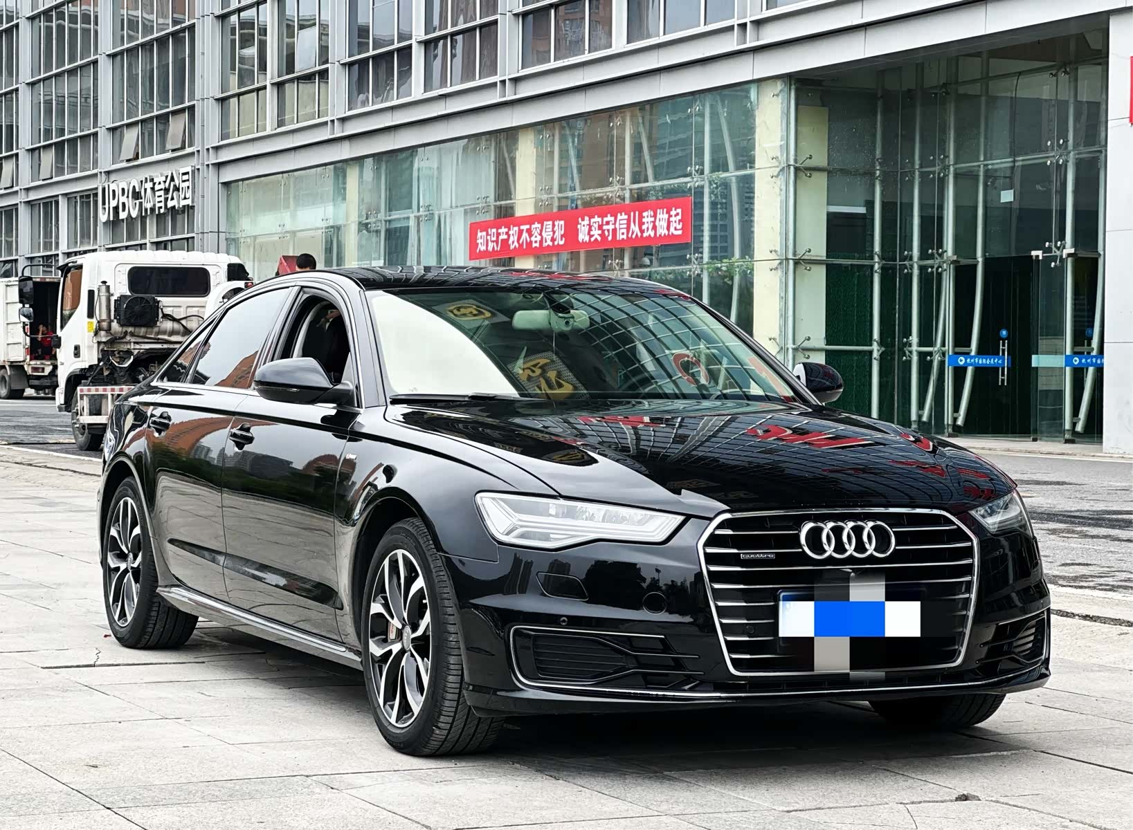 Audi A6L, 2016 3