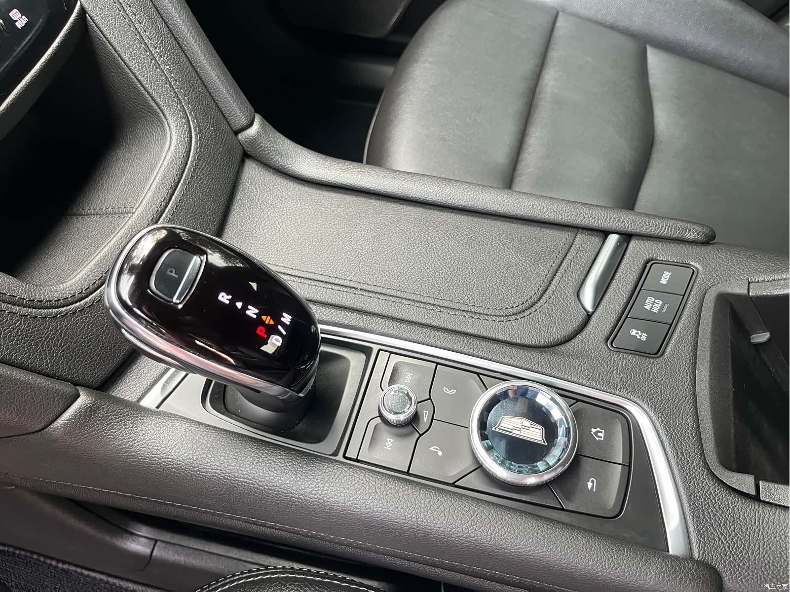 Cadillac XT6, 2022 16