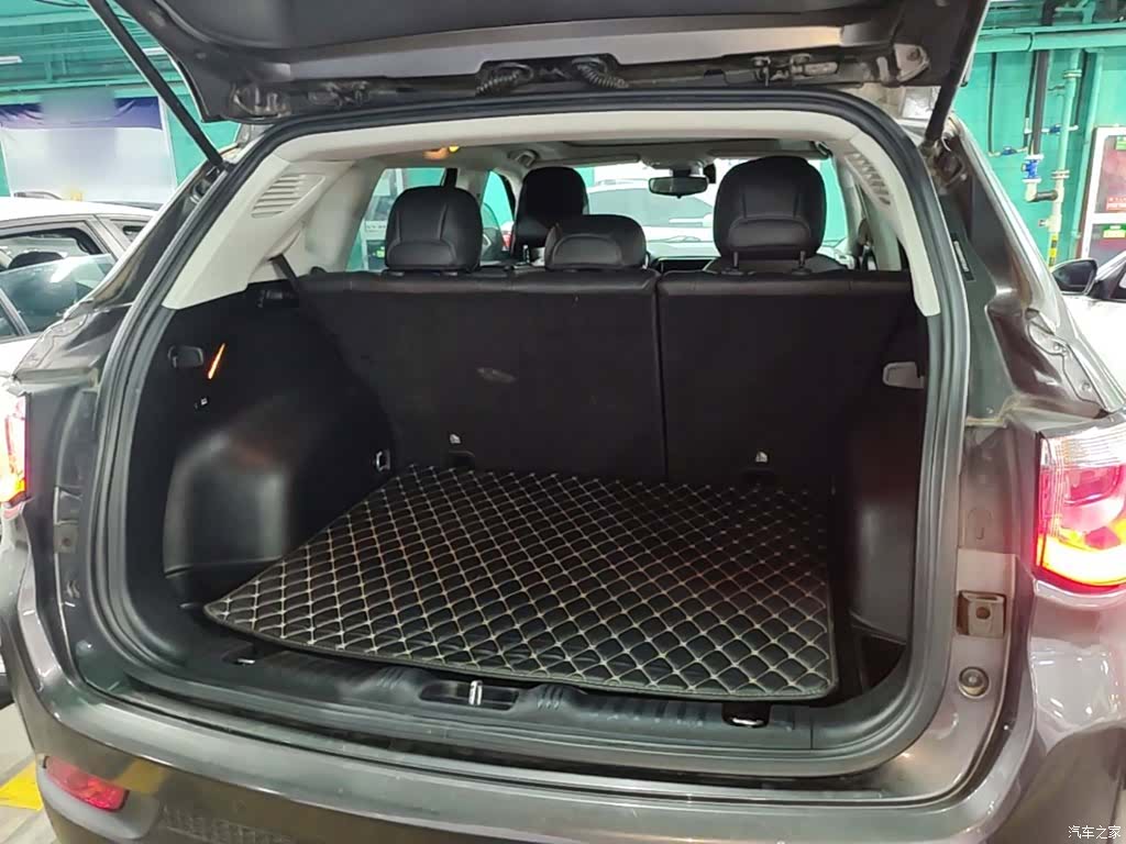 Jeep Compass, 2017 19