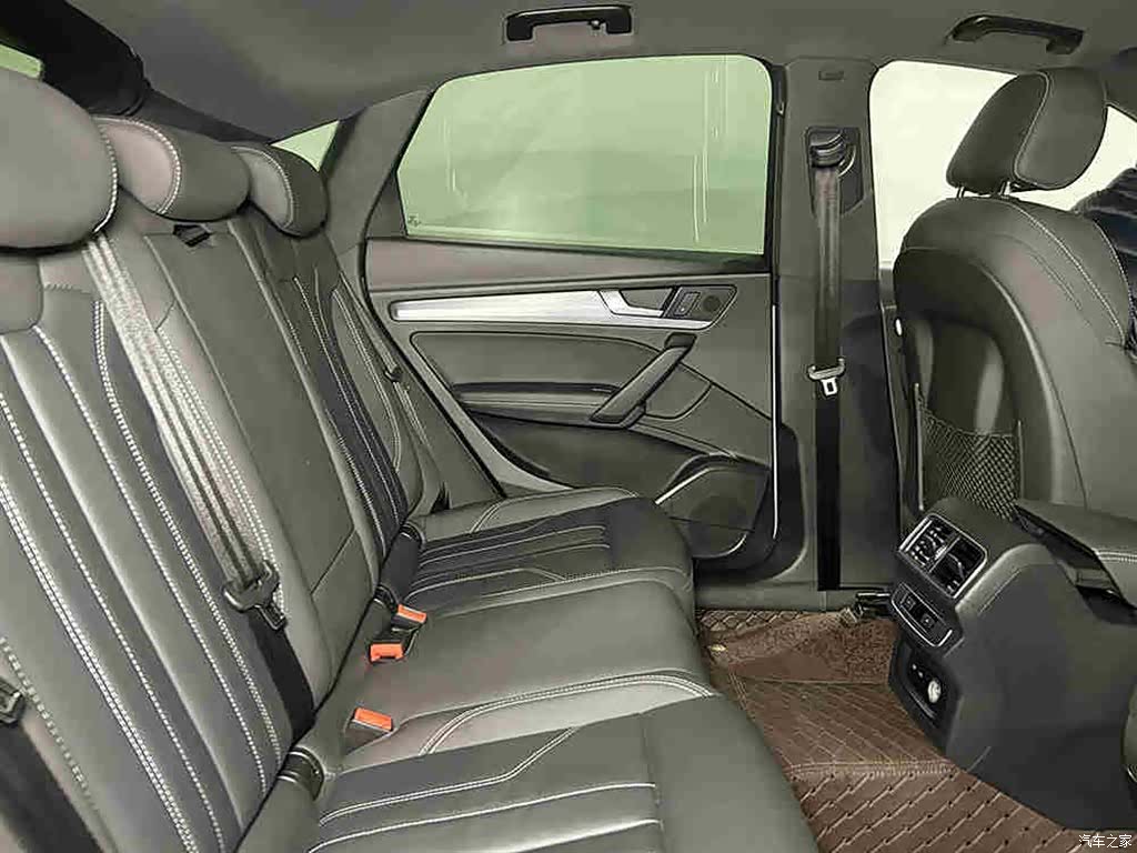 Audi Q5L, 2022 7