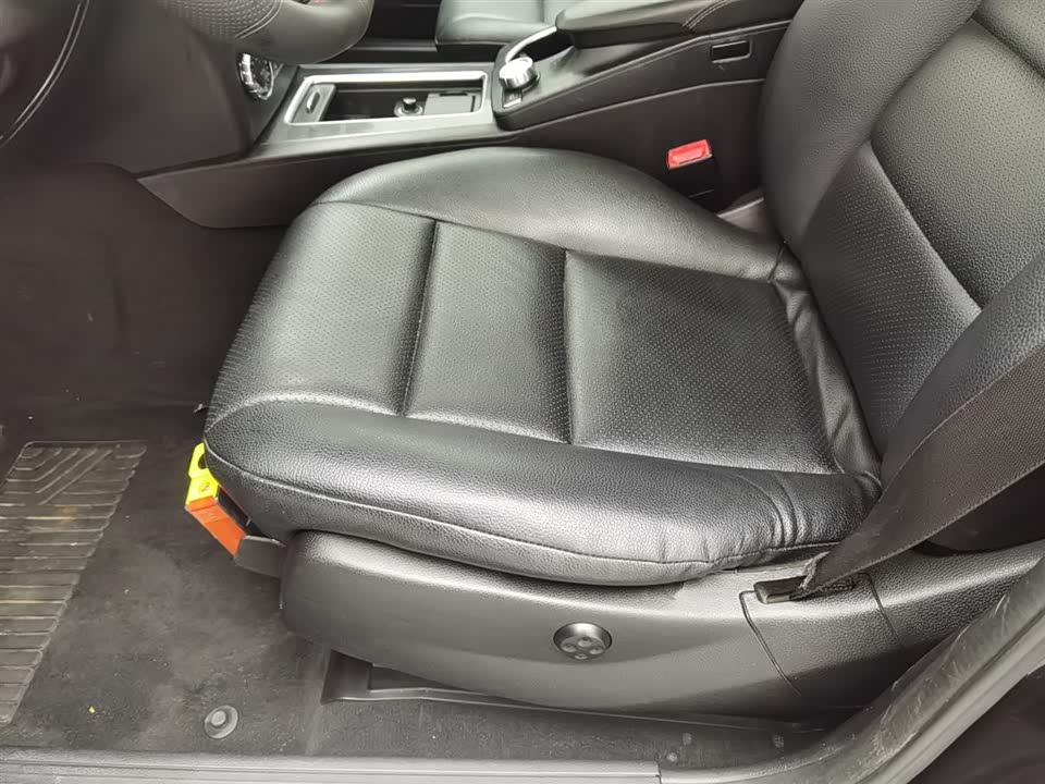 Mercedes-Benz GLK class