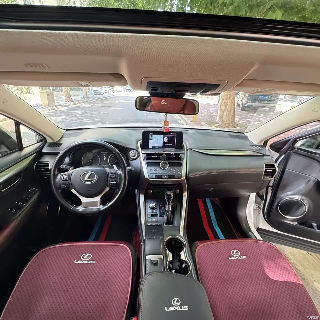 Lexus NX, 2018 12