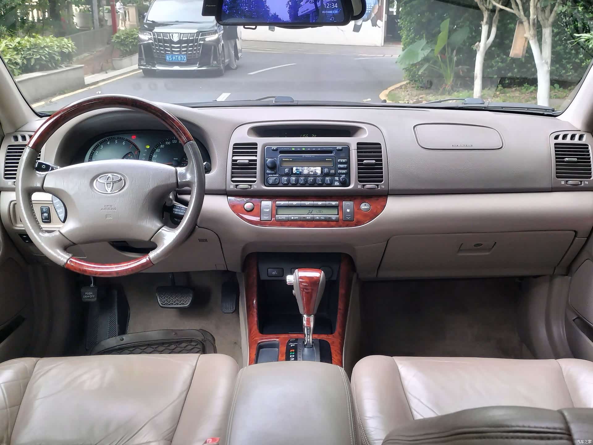 Toyota 03, 2004 14