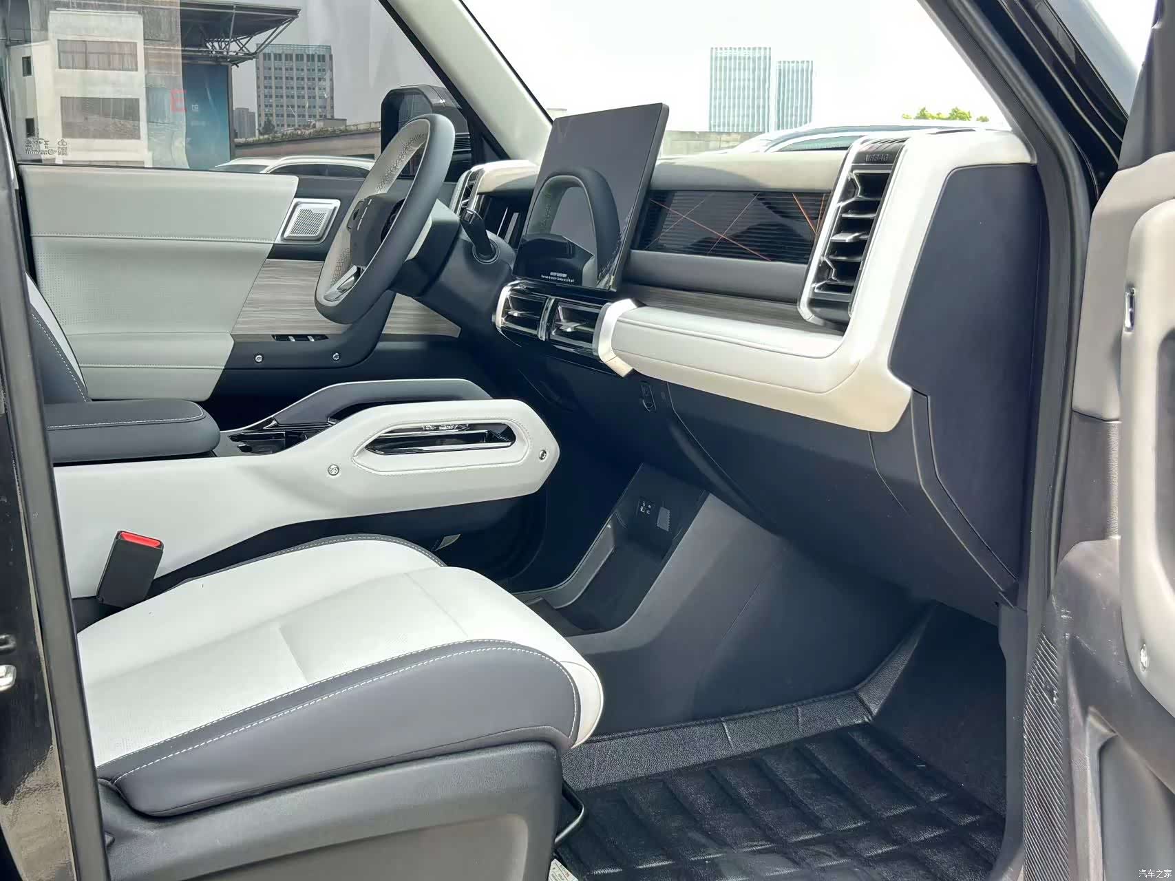 Chery iCAR, 2024 16