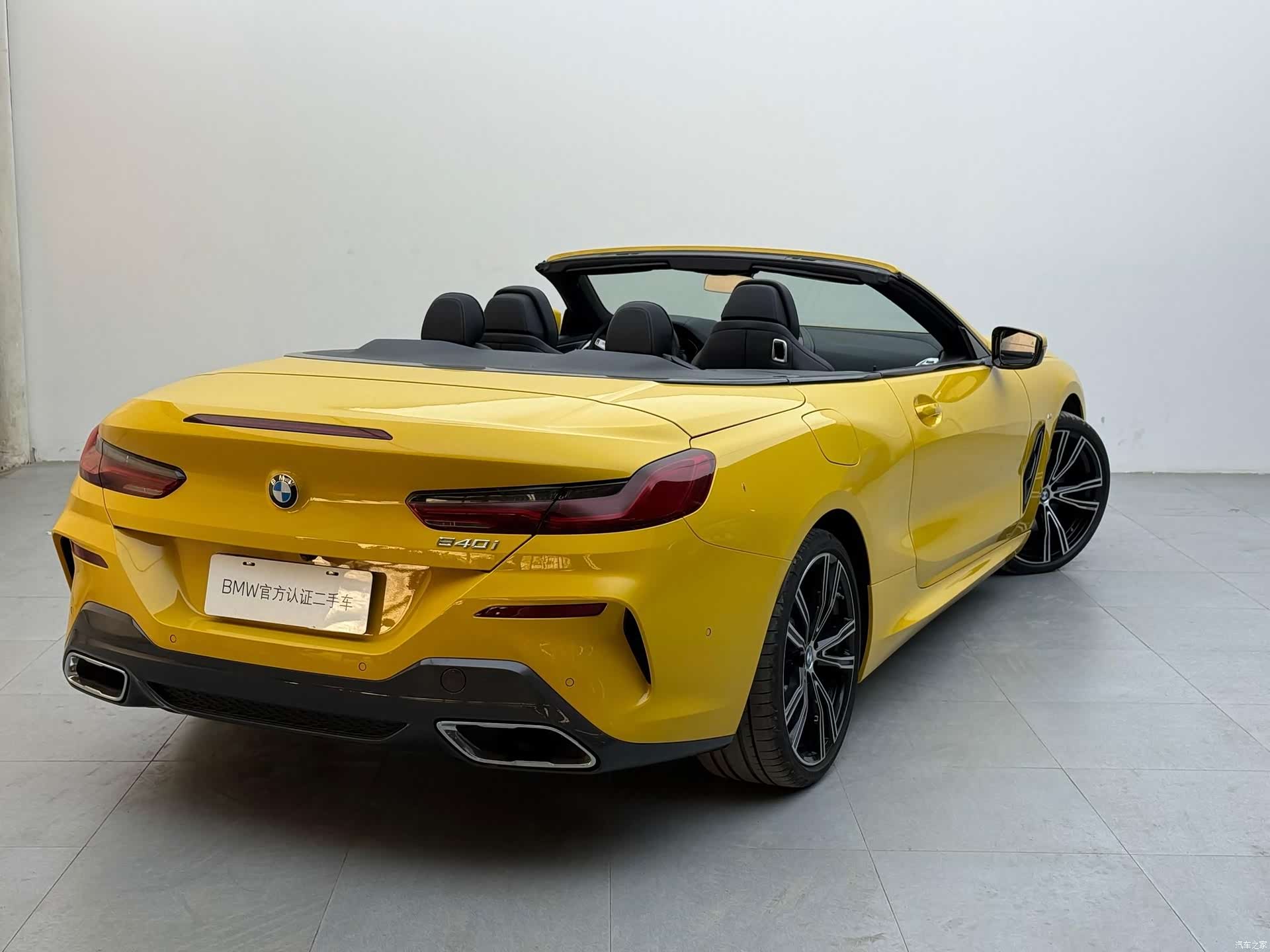 BMW 8 Series, 2025 7