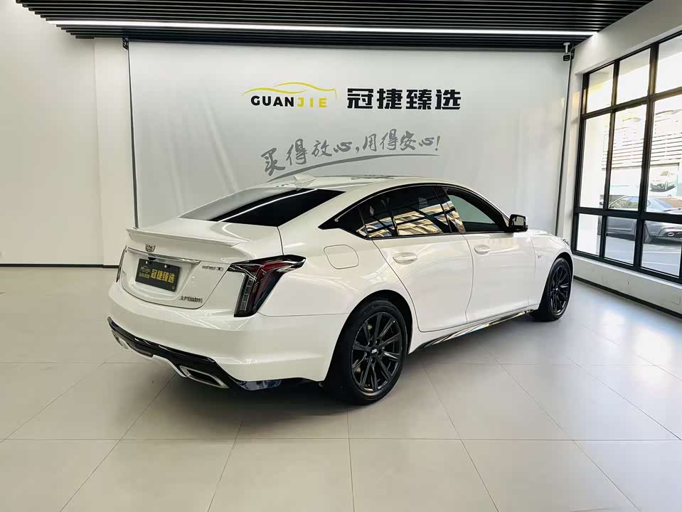 Cadillac CT5