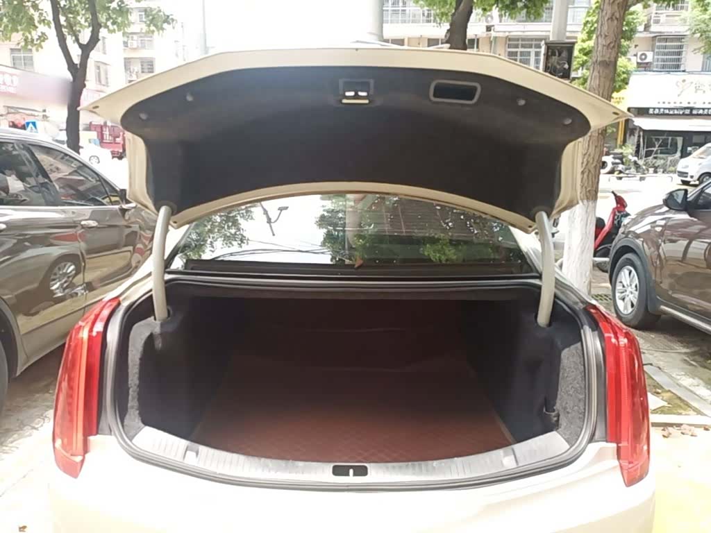 Cadillac XTS, 2014 15