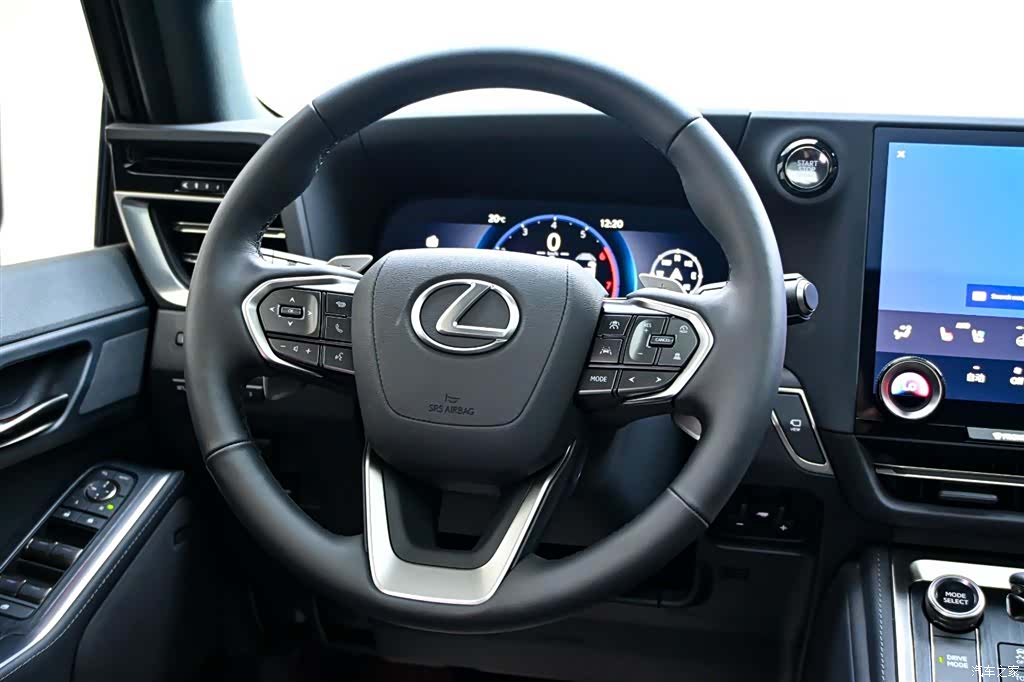 Lexus GX, 2026 17