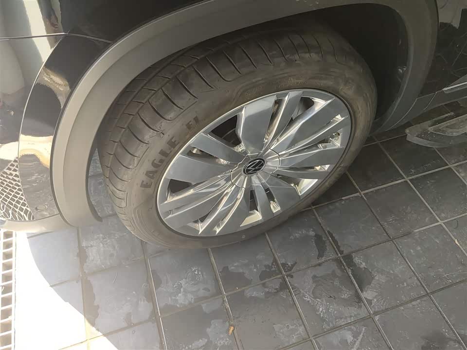 Volkswagen Tourang Volkswagen Tourang
