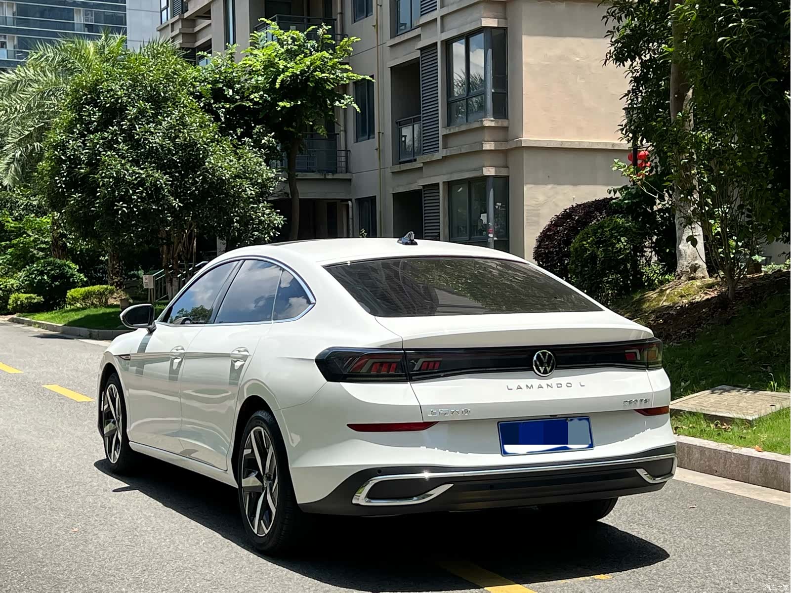 Volkswagen Lamando, 2023 14