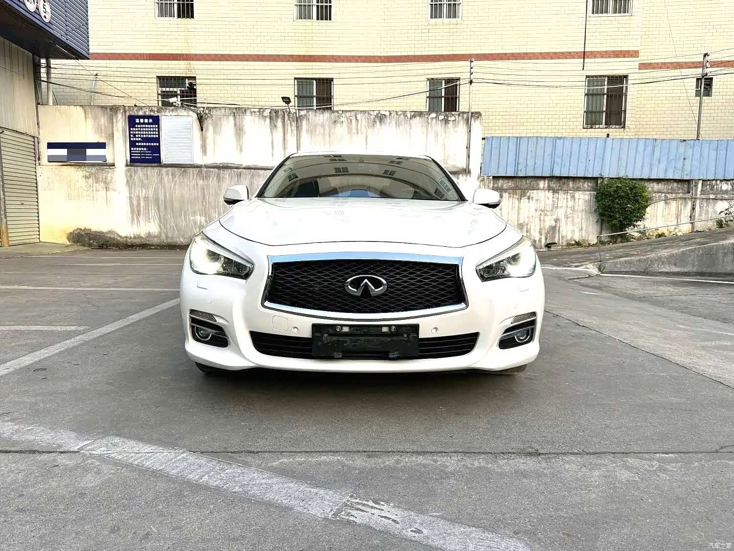 Infiniti Q50L, 2017 2