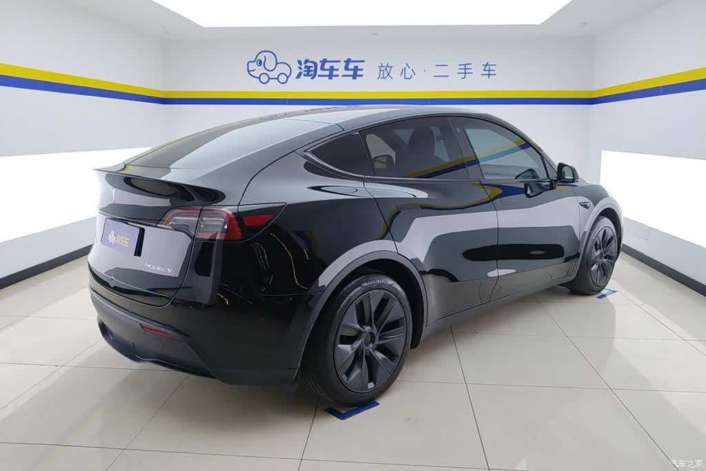 Tesla Model Y, 2024 3