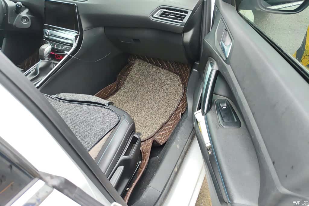 Peugeot 308, 2017 8