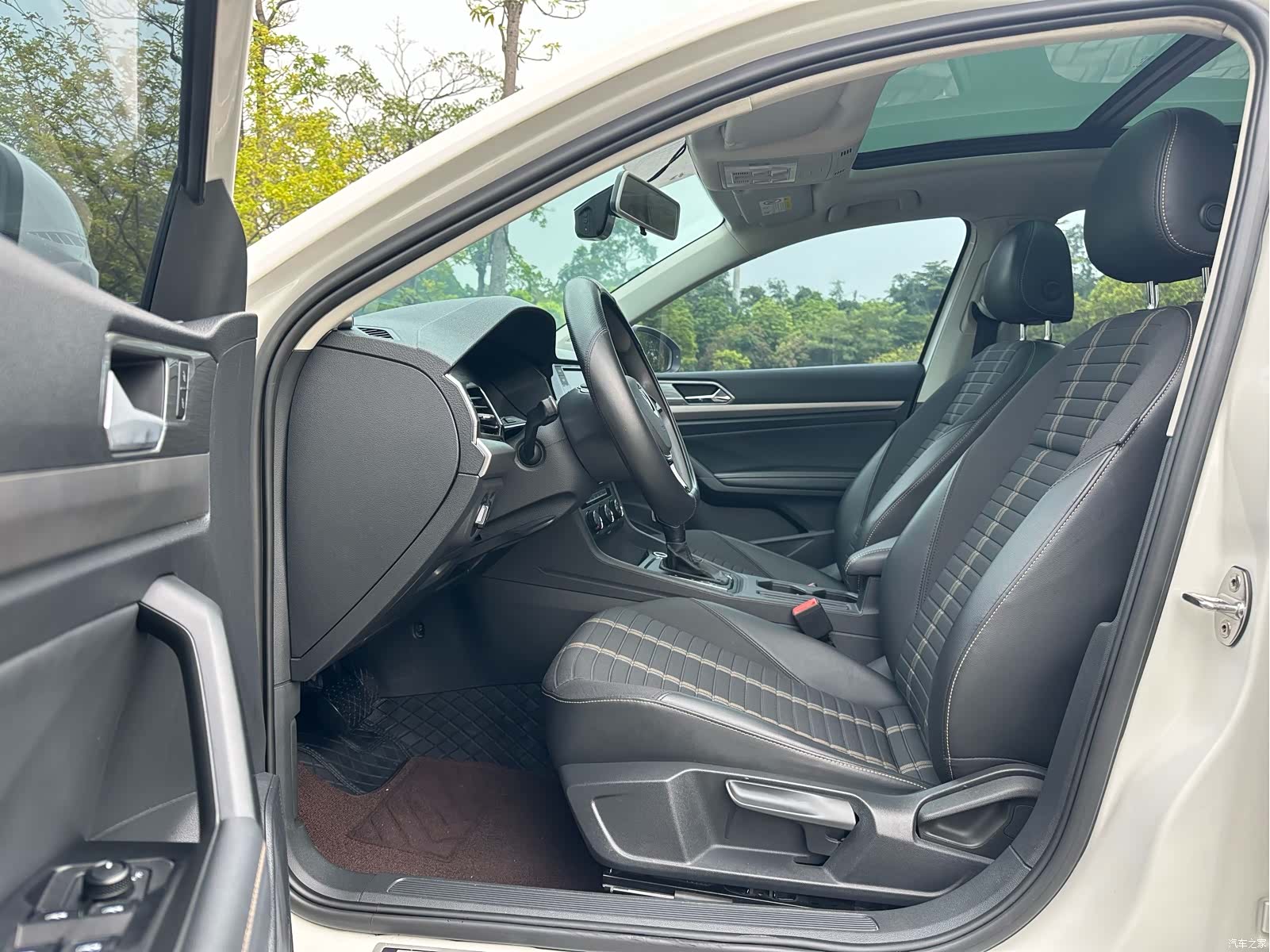 Volkswagen Lavida, 2019 12