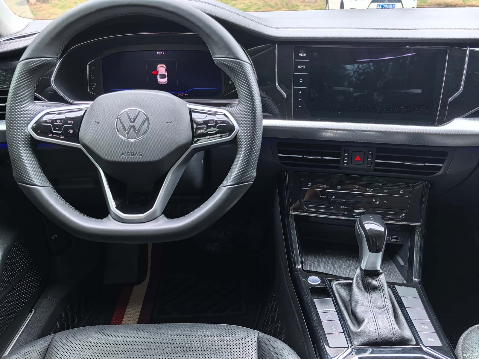 Volkswagen Passat, 2022 14