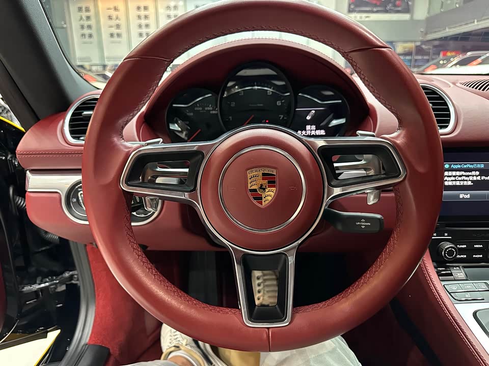 Porsche 718