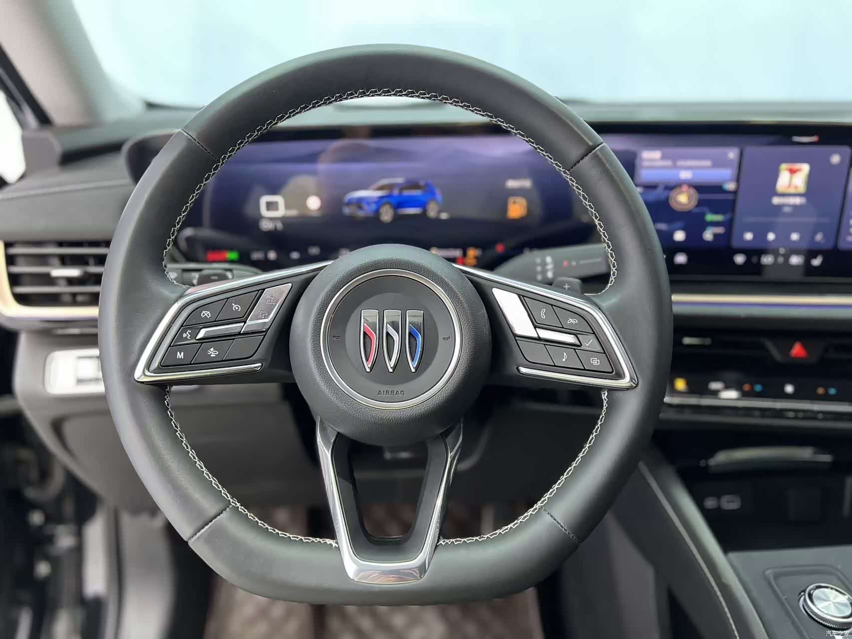 Buick Envision, 2025 12